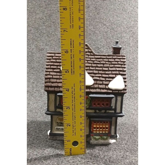 Dept 56 Dickens Village Turbury Printer 5586-9 Retired w/Box & Sleeve - Picture 3 of 15